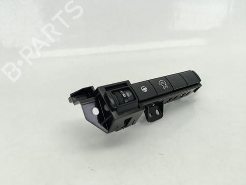 Used Switch NISSAN QASHQAI III (J12) 1.3 DIG-T (140 hp) 26739479