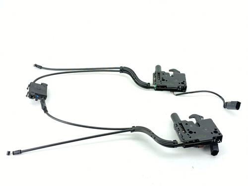 Used Hood lock VW T-ROC (A11, D11) 1.5 TSI (150 hp) 29475492