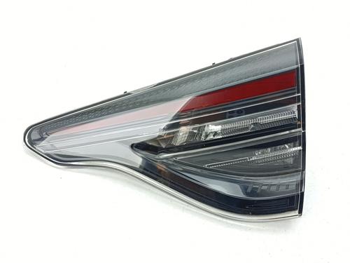 Used Right tailgate light RENAULT CLIO V (B7_) 1.6 E-TECH 145 (B7MU) (143 hp) 32727940