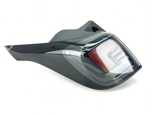 Used Left taillight OPEL CROSSLAND X / CROSSLAND (P17, P2QO) 1.2 (75) (110 hp) 31886196