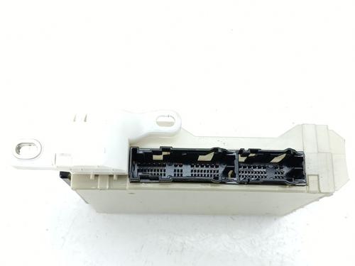 Fuse box TOYOTA C-HR (_X1_) 1.8 Hybrid (ZYX10_, ZYX11_) | BP31833647E1