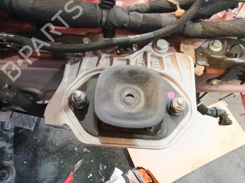 Used Engine mount Engine mount RENAULT CLIO V (B7_) 1.6 E-TECH 145 (B7MU) (143 hp) 39746865 39746865