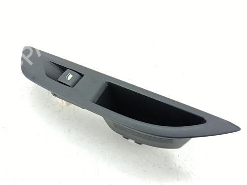 Used Right rear window switch PEUGEOT 208 II (UB_, UP_, UW_, UJ_) 1.2 PureTech 100 (101 hp) 31824464