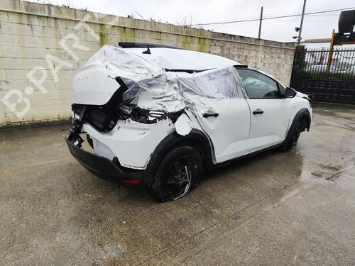 Middle console DACIA SANDERO III 1.0 TCe 90 | BP33538405I22 - Image 6