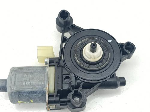 Left front window motor VW GOLF VIII Variant (CG5, DB5) 1.5 TSI | BP35950961E21 - Image 2