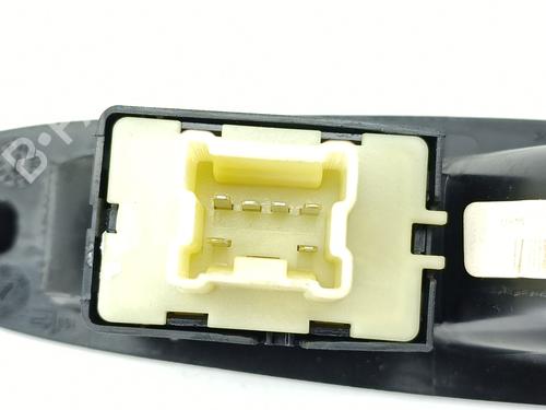 Left rear window switch RENAULT CLIO IV (BH_) 0.9 TCe 90 (BHNF, BHMA, BHMH, BHJK, BHJR) | BP32210718I29