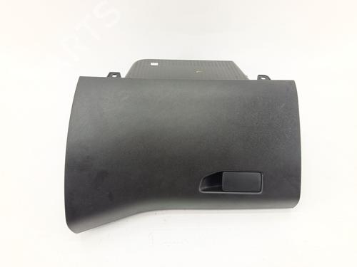 Used Glove box Glove box PEUGEOT 308 SW II (LC_, LJ_, LR_, LX_, L4_) 1.6 BlueHDi 120 (120 hp) 35950777 35950777