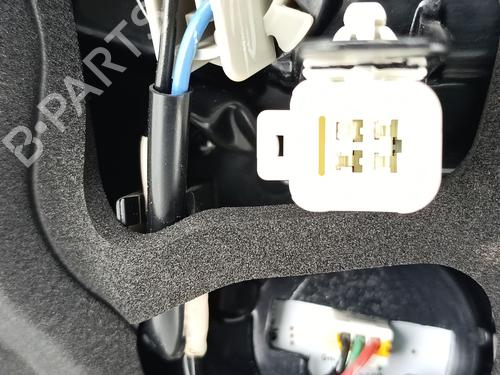 Left taillight TOYOTA YARIS (_P13_) 1.5 Hybrid (NHP130_, NHP130) | BP31360640C34 