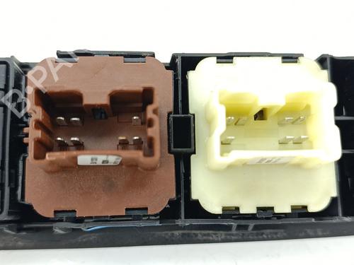 Left front window switch RENAULT CLIO IV (BH_) 0.9 TCe 90 (BHNF, BHMA, BHMH, BHJK, BHJR) | BP36993755I27 - Image 4