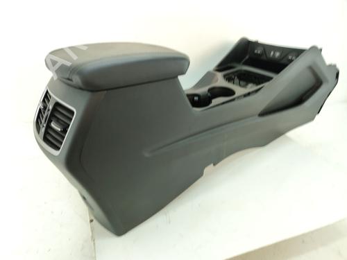 Middle console HYUNDAI TUCSON (TL, TLE) 1.6 GDi | BP29423027I22 