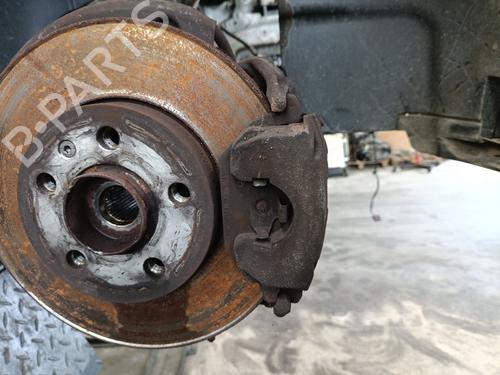 Used Right front brake caliper Right front brake caliper 37464575 37464575