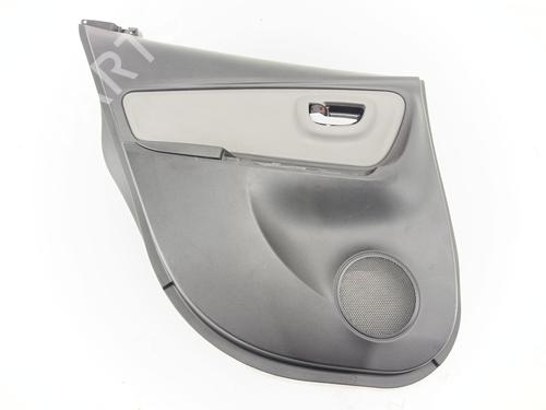 Bageste venstre beklædning TOYOTA YARIS (_P13_) 1.5 Hybrid (NHP130_, NHP130) (101 hp) 31353002