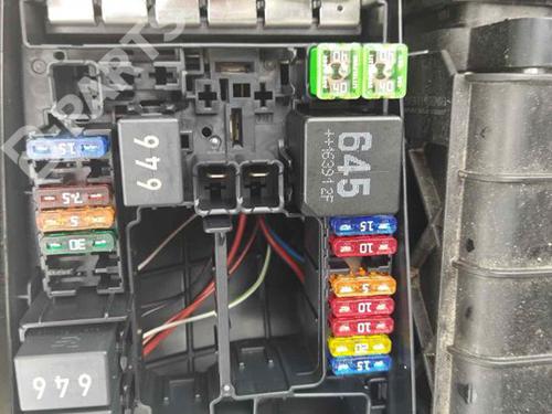 Used Fuse box Fuse box SEAT LEON (5F1) 1.2 TSI (110 hp) 9372234 9372234