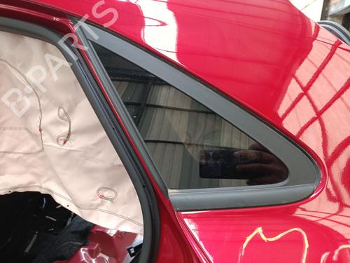 Used Rear left quarter glass Rear left quarter glass FORD PUMA (J2K, CF7) 1.0 EcoBoost (125 hp) 35812815 35812815