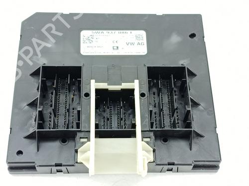 BP30588333M83 main image