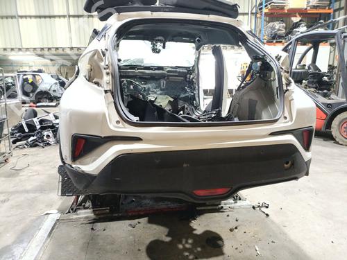 Used Rear bumper TOYOTA C-HR (_X1_) 1.8 Hybrid (ZYX10_, ZYX11_) (98 hp) 31800960