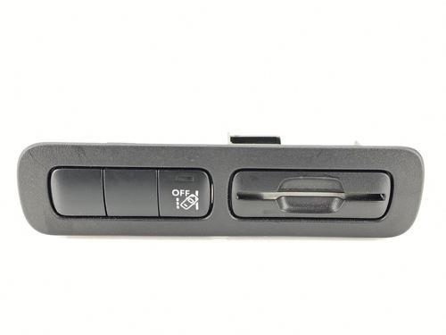 switch-citroen-c3-aircross-ii-2r_-2c_-2017-34649232 main image