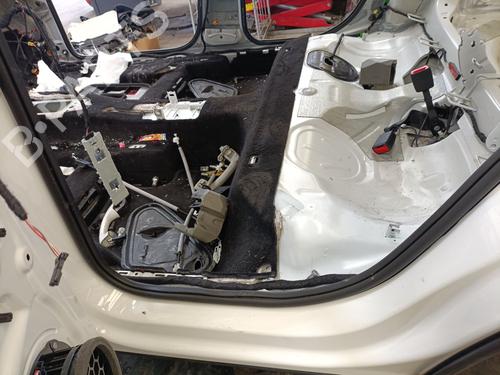 Gummiliste SEAT ATECA (KH7, KHP) 1.5 TSI | BP38303124C142 - Image 2
