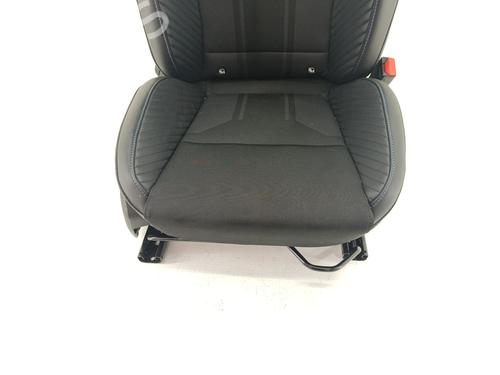 Right front seat RENAULT CLIO V (B7_) 1.6 E-TECH 145 (B7MU) | BP32673572C16 - Image 2