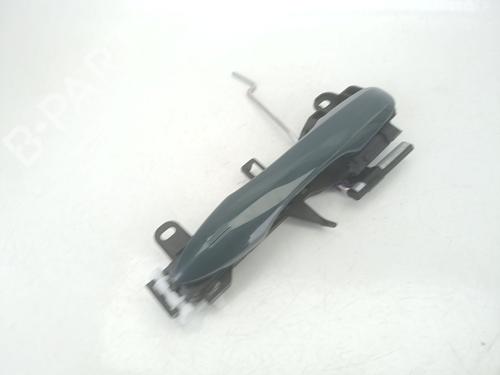 front-right-exterior-door-handle-toyota-yaris-_p21_-_pa1_-_ph1_-2020-34722168 main image
