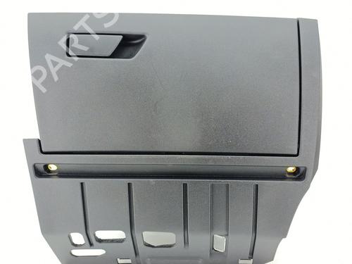 Handskerum AUDI A3 Sportback (8YA, 8YF) 35 TDI (150 hp) 29248885