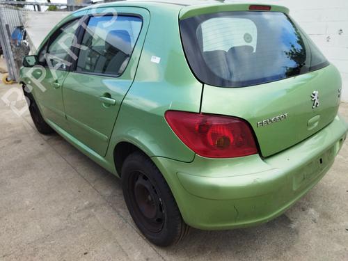 Fuse box PEUGEOT 307 (3A/C)  | BP25879152E1 