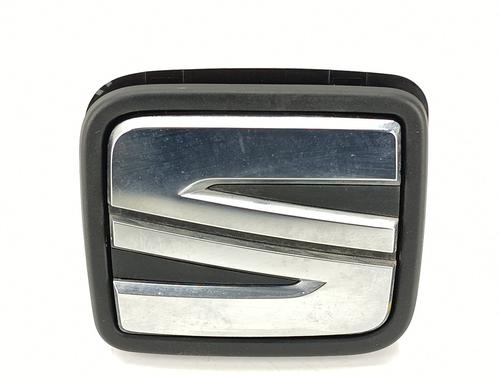 Used Tailgate handle Tailgate handle SEAT LEON (KL1, KLG) 1.5 eTSI (150 hp) 32461596 32461596