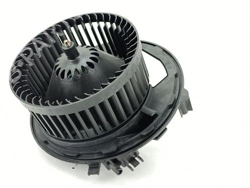 Varmeblæser VW GOLF VII Variant (BA5, BV5) 1.6 TDI (115 hp) 29122849