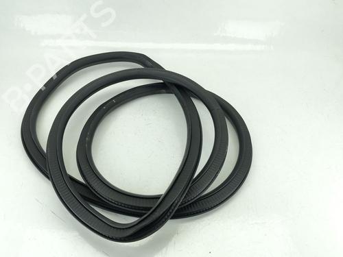 Used Rubber door seal CITROËN C3 AIRCROSS II (2R_, 2C_) 1.2 PureTech 110 (2RHNZB, 2RHNZW, 2RHNPX, 2RHNPJ) (110 hp) 30273819