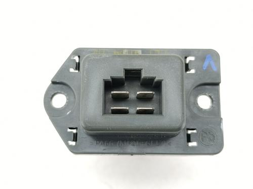 Heater resistor KIA STONIC (YB) 1.0 T-GDi Eco-Dynamics+ | BP39668742M108 - Image 3