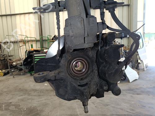Used Left front steering knuckle Left front steering knuckle 38873923 38873923