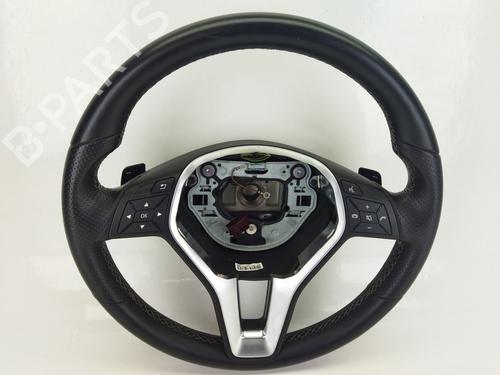 Used Steering wheel MERCEDES-BENZ CLA Coupe (C117) CLA 220 CDI / d (117.303) (163 hp) 10180051