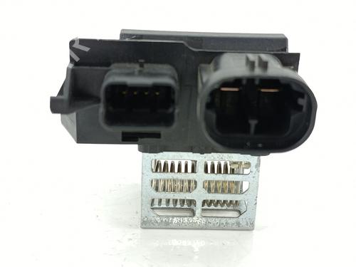 Used Heater resistor Heater resistor PEUGEOT 208 II (UB_, UP_, UW_, UJ_) 1.2 PureTech 100 (101 hp) 32745058 32745058