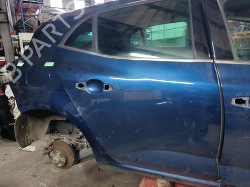 Used Right rear door RENAULT MEGANE IV Hatchback (B9A/M/N_) [2015-2025]  26554235