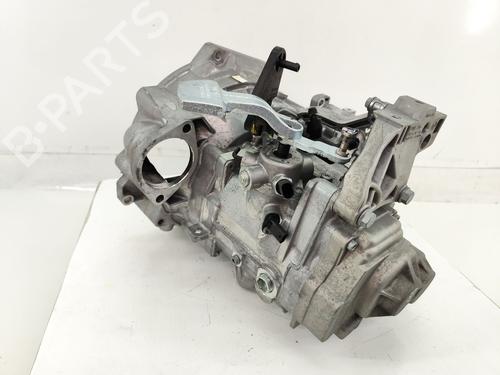 Gearkasse VW T-ROC (A11, D11) 1.5 TSI (150 hp) 29483408
