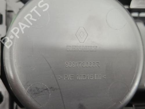 Midtkonsoll RENAULT CAPTUR I (J5_, H5_) 0.9 TCe 90 | BP32451805I22 