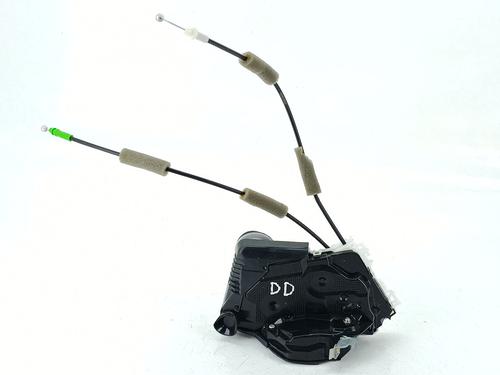 Used Front right lock TOYOTA YARIS (_P21_, _PA1_, _PH1_) 1.5 Hybrid (MXPH10, MXPH11) (116 hp) 30393353