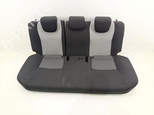 Used Rear seat TOYOTA YARIS (_P13_) 1.5 Hybrid (NHP130_, NHP130) (101 hp) 31353005