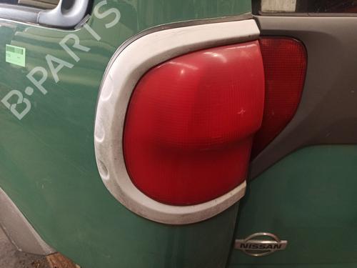 Used Left taillight NISSAN TERRANO II (R20) 2.7 TD 4WD (101 hp) 26548177
