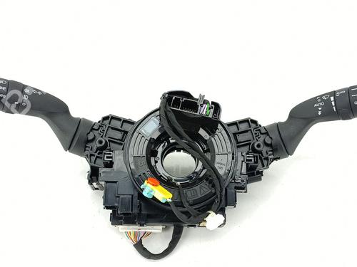 Kombi Kontakt / Stilkkontakt TOYOTA YARIS (_P21_, _PA1_, _PH1_) 1.5 Hybrid (MXPH10, MXPH11) (116 hp) 30354981