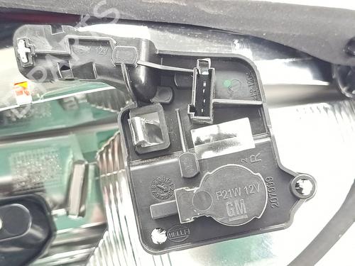 Right tailgate light OPEL CROSSLAND X / CROSSLAND (P17, P2QO) 1.2 (75) | BP31886197C80