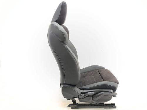 Right front seat BMW 1 (F40) 118 d | BP38107677C16 - Image 2