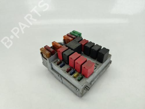 Sikringsdose PEUGEOT BOXER Van [2006-2025]  25879004