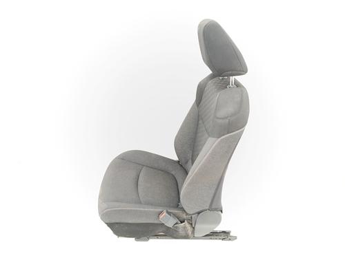 Right front seat TOYOTA COROLLA Saloon (_E21_) 1.8 VVTi Hybrid (ZWE211, MZEA12) | BP37719873C16 - Image 4