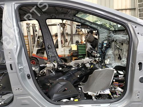 Gummiliste TOYOTA COROLLA Hatchback (_E21_, _EA1_, _EH1_) [2018-2026]  31886170