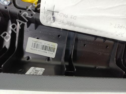 Front left panel HYUNDAI TUCSON (NX4E, NX4A)  | BP31706489C58 