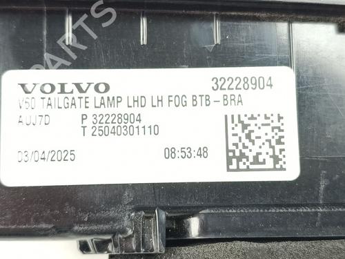 Left tailgate light VOLVO V60 I Cross Country (157) | BP29884789C79