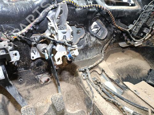 Used Break pedal Break pedal FORD PUMA (J2K, CF7) 1.0 EcoBoost (125 hp) 39746794 39746794