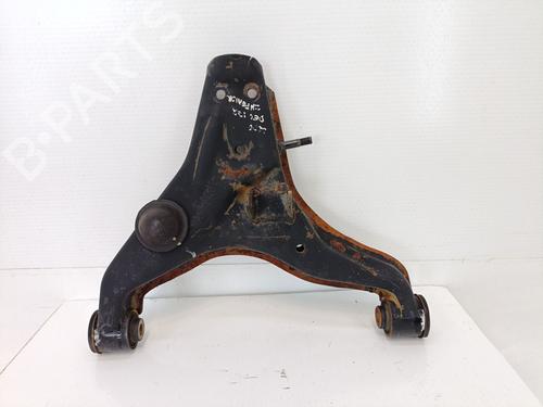 Used Left front suspension arm MITSUBISHI L200 / TRITON (KJ_, KK_, KL_) [2014-2025]  25879406