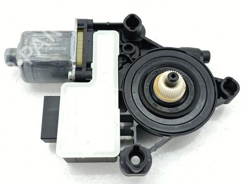 BP30591421E22 main image